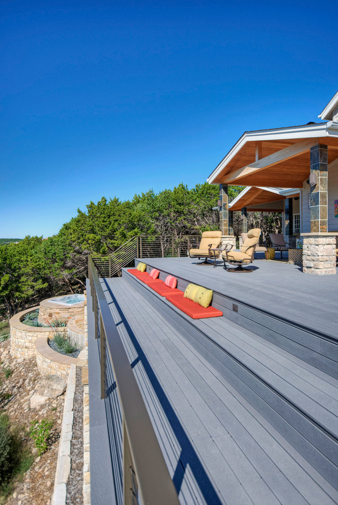 This is an example of a country deck in Austin.