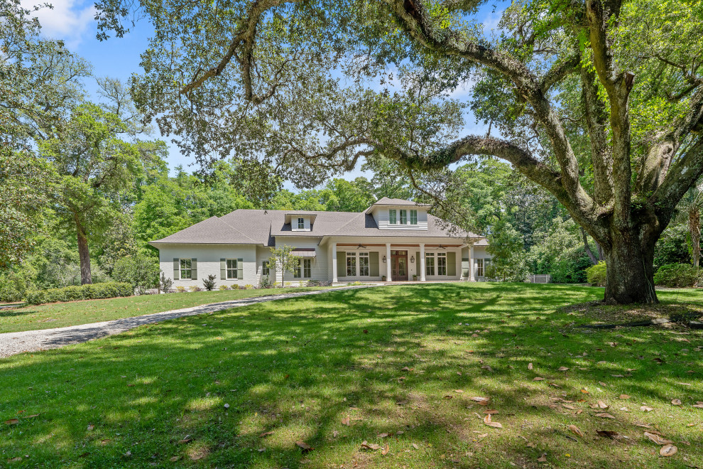 Montrose Oaks