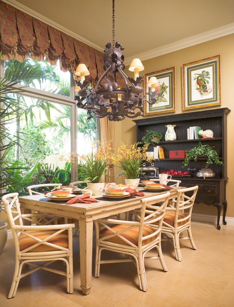 Inspiration for a transitional dining room in Miami.