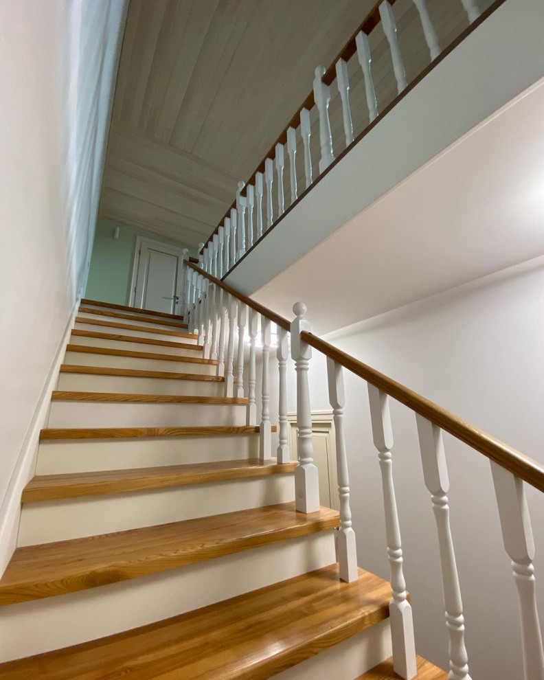 Лестница Матлюбы в КП Русская Усадьба