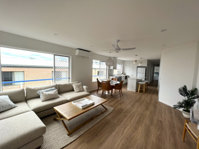 Unit renovation costero-salon