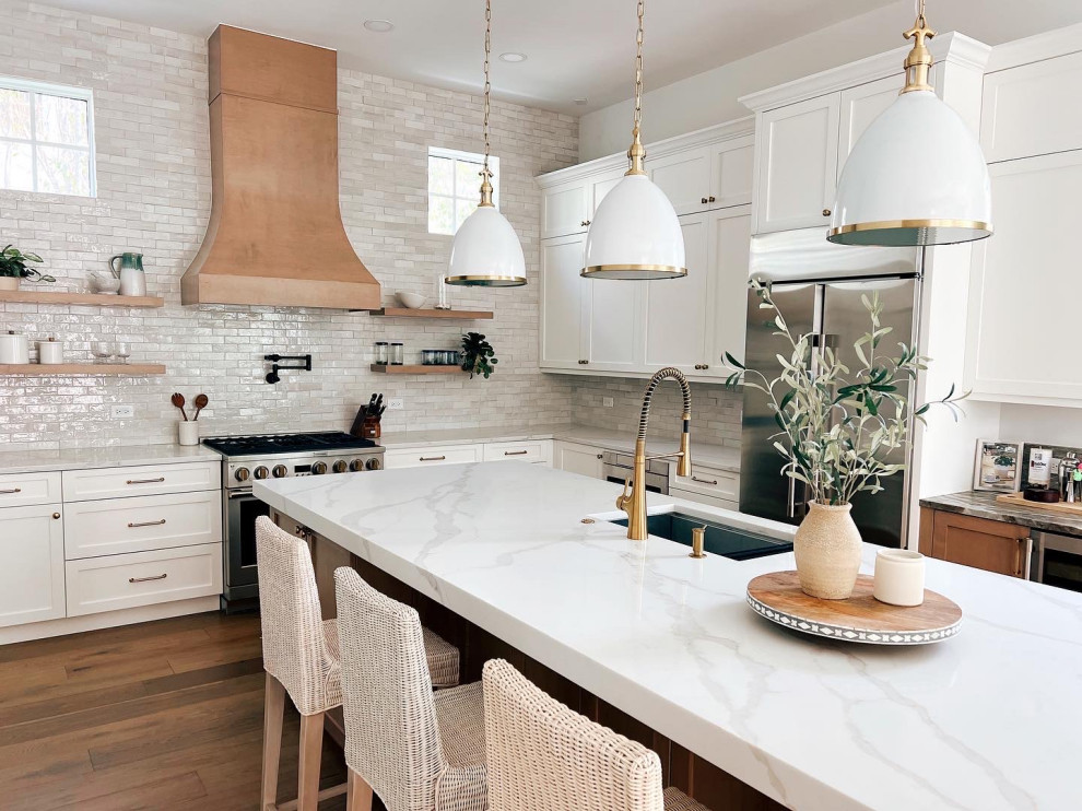 Inspiration for a transitional kitchen remodel in Miami