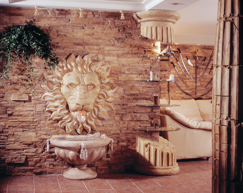 Декор интерьера. Фонтан "Лев"