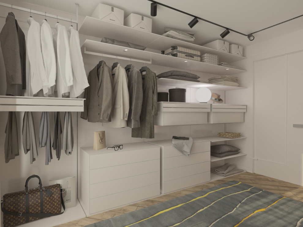 4х Комнатная квартира.