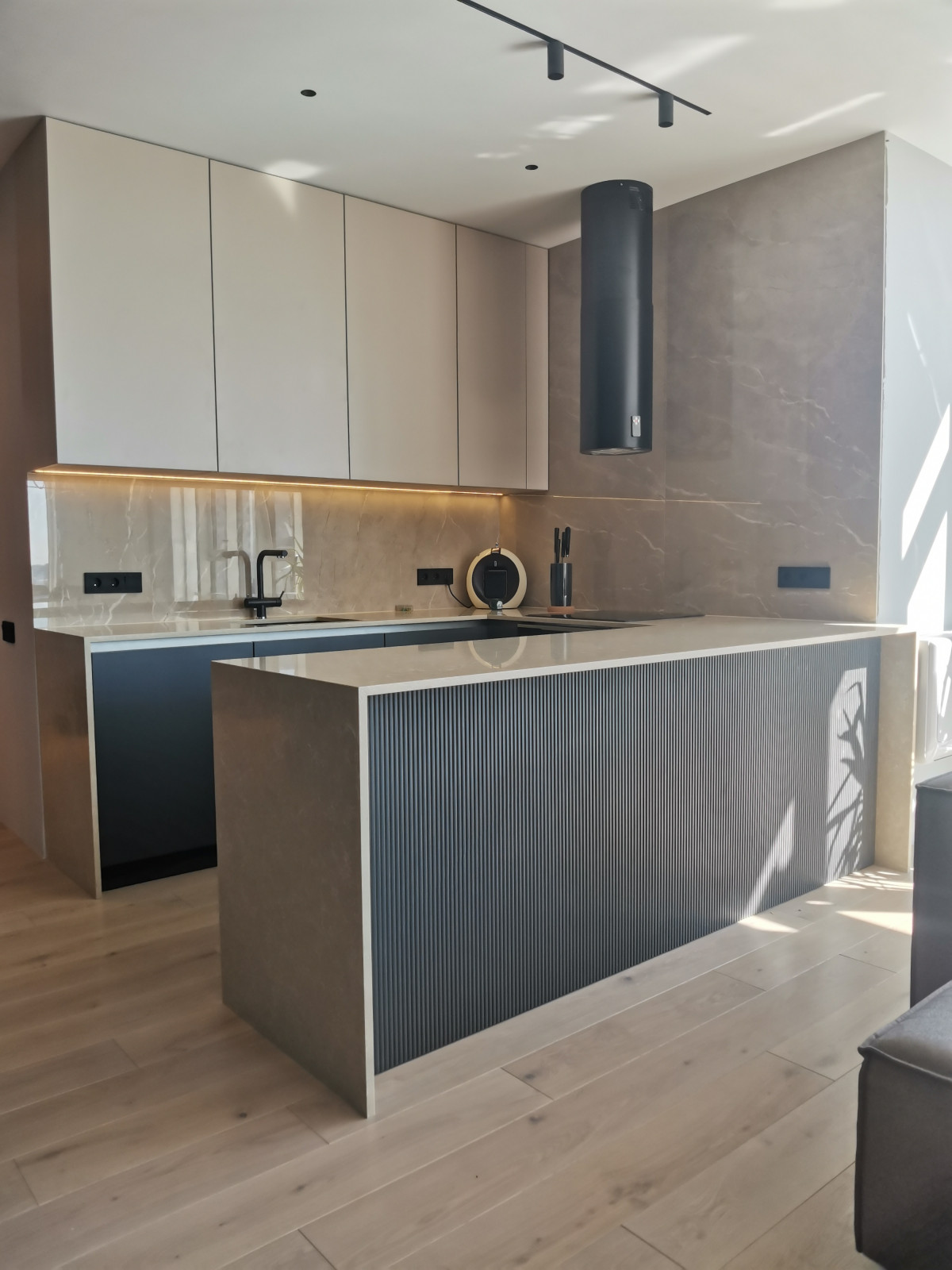 НМ, Объект "Ренесанс" на ул.Дыбенко