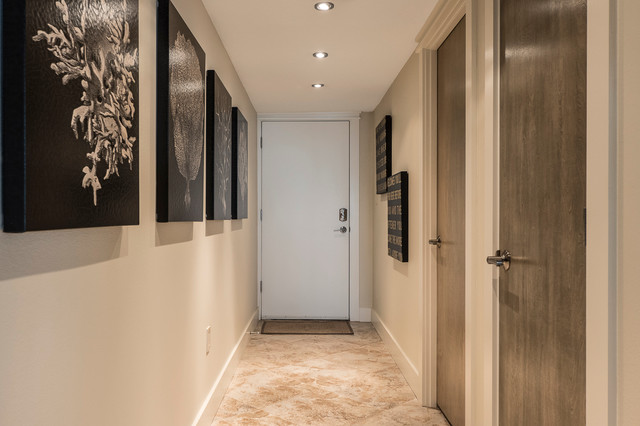 Beachfront Condo trendy