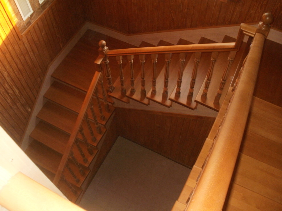 Лестница из Бука