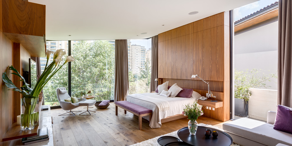 Inspiration for a contemporary bedroom in Mexico City.