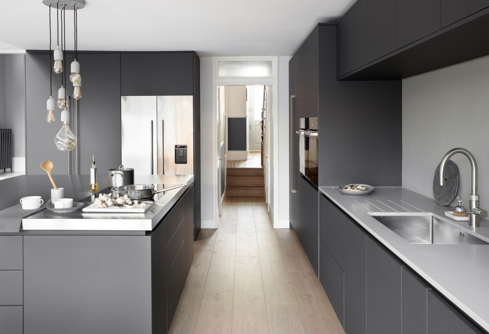 Contemporary kitchen in London.