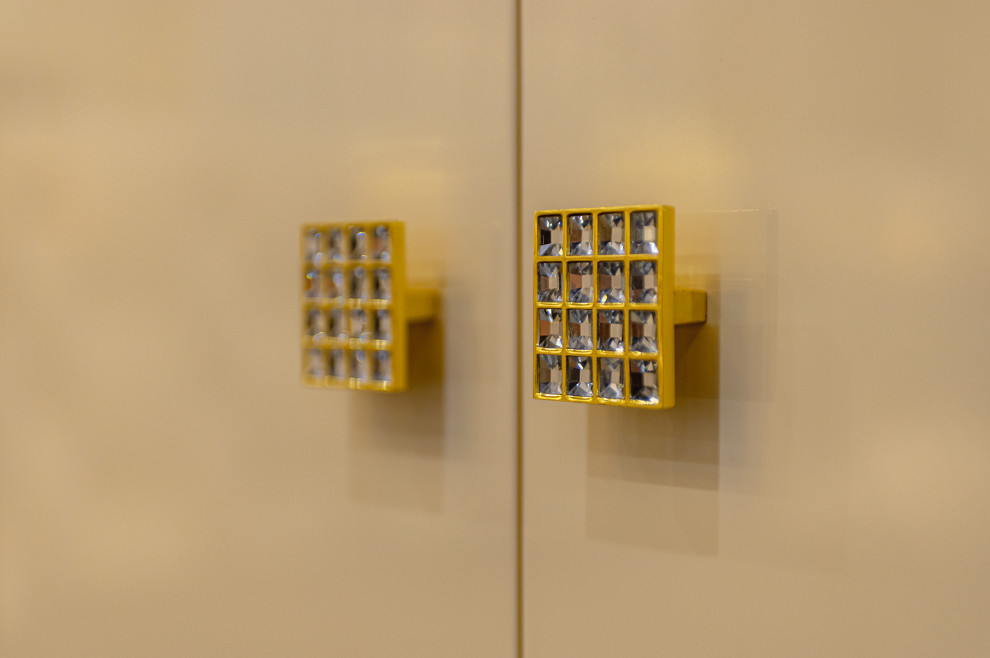 ЖК ЗАЗЕРКАЛЬЕ 407