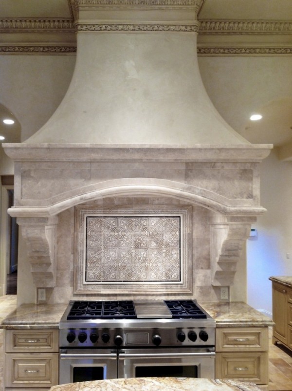 Kitchen - rustic kitchen idea in Orange County