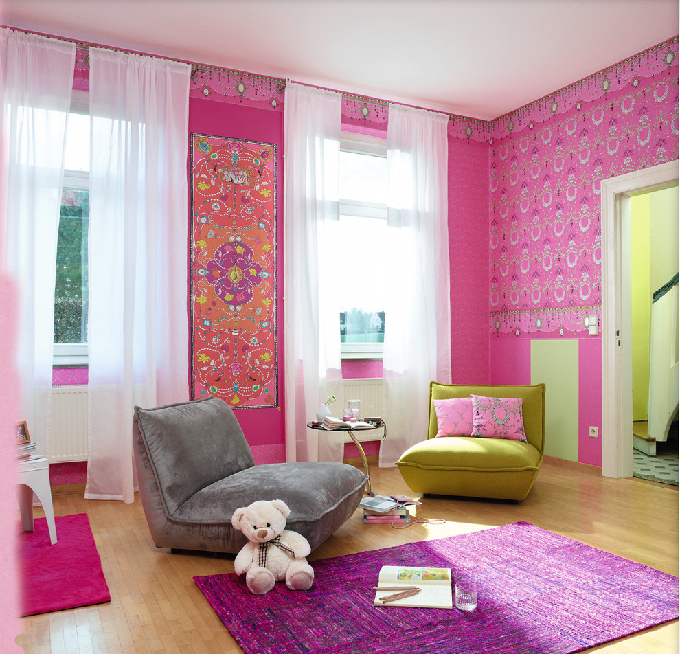 Design ideas for a contemporary kids' room in Toronto.