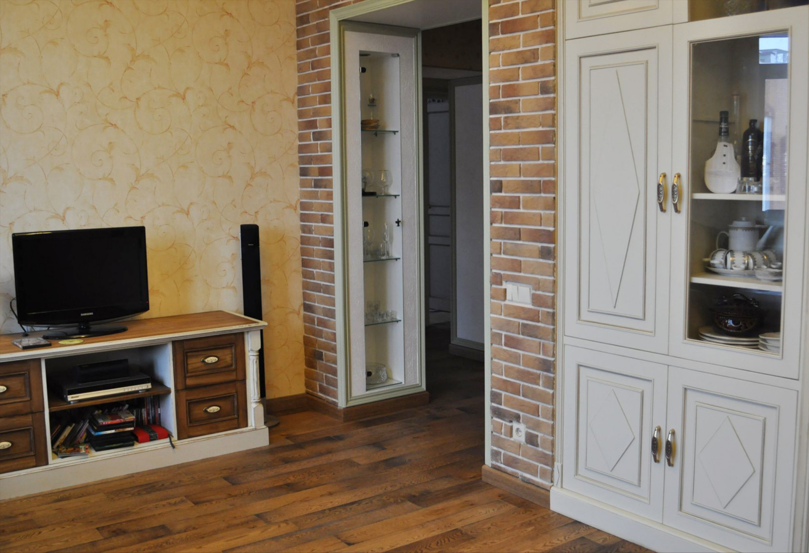 новые двери