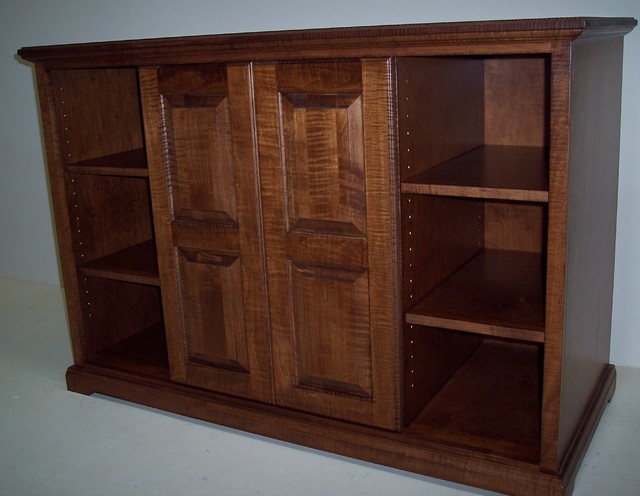 Lexington Bailey TV Cabinet modern-wohnbereich