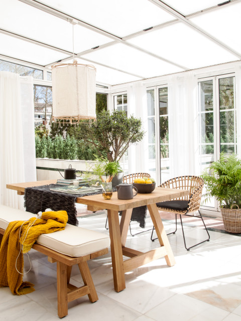 VIVIENDA CON TERRAZA EN VITORIA coastal-deck