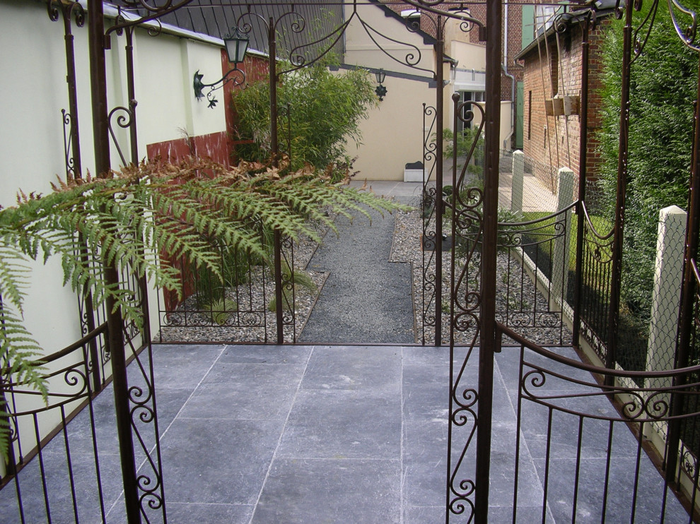 Aménagement d'une allée de jardin