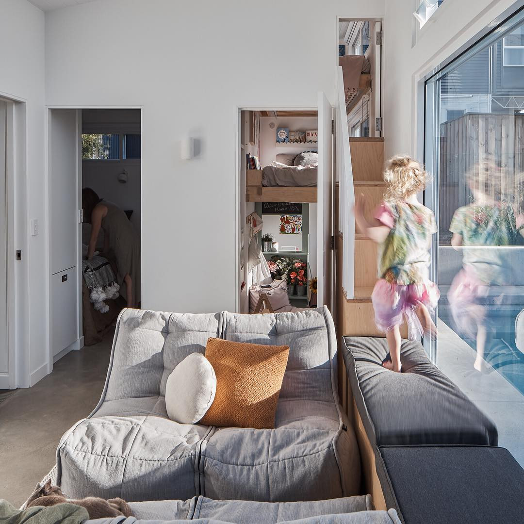 Дом 33 кв.м. с тремя спальнями (студия ironbarkarchitecture)