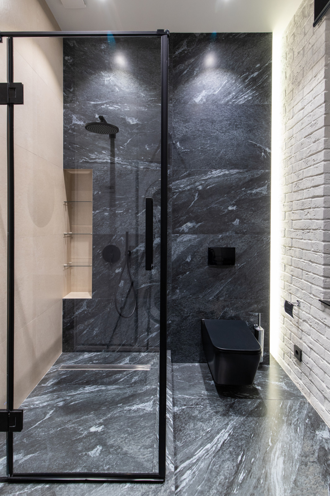 Квартира в центре Москвы для молодой девушки