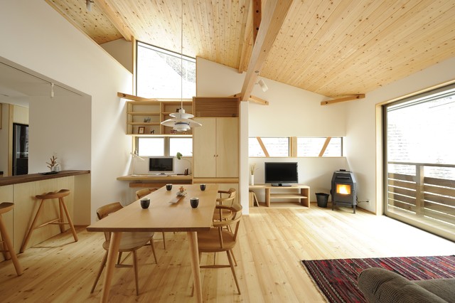 さらり谷戸の家 scandinave-salle-a-manger