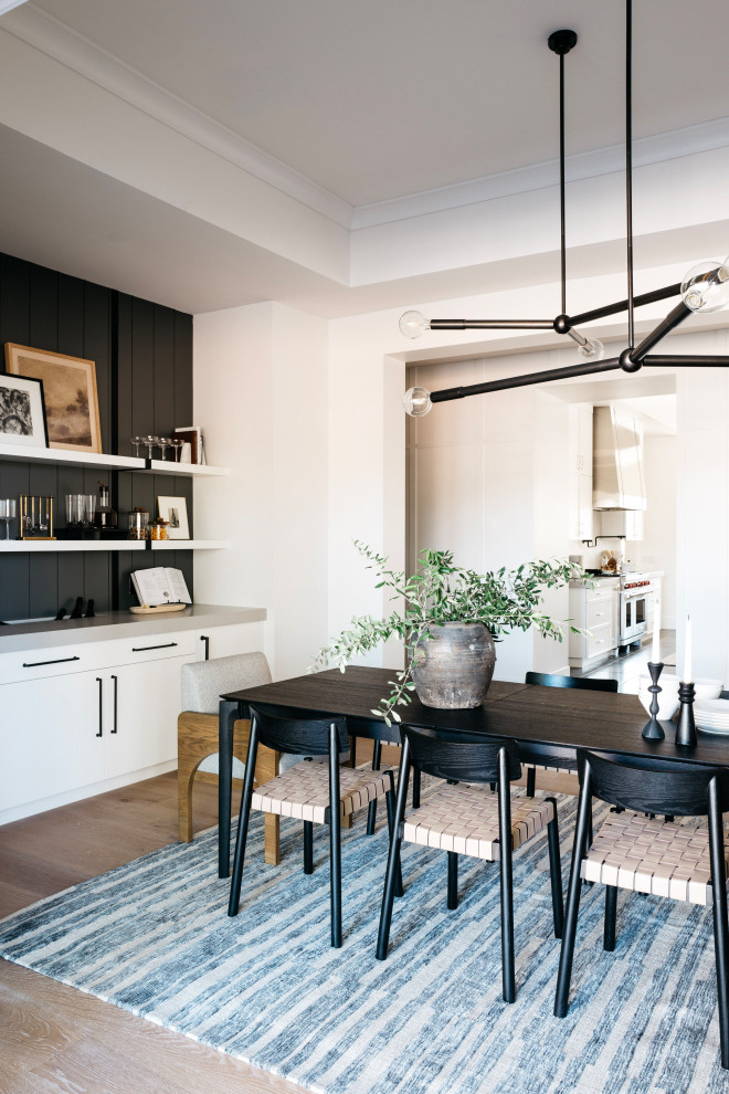 Dining room - dining room idea in Phoenix
