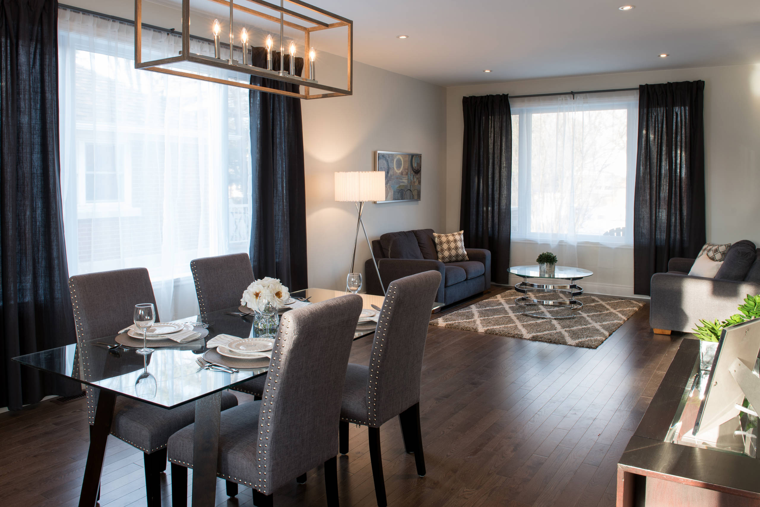 Home Staging - Green Circle