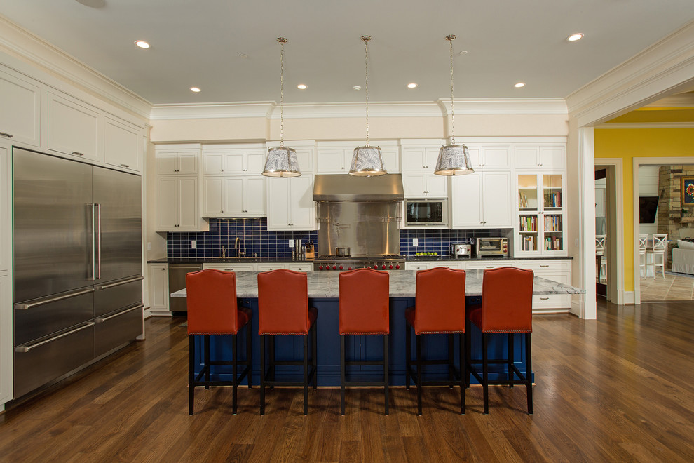 Kitchen - transitional kitchen idea in DC Metro