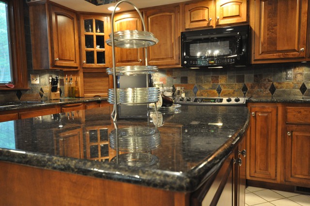 Granite Countertops And Tile Backsplash Ideas Eclectic Kitchen