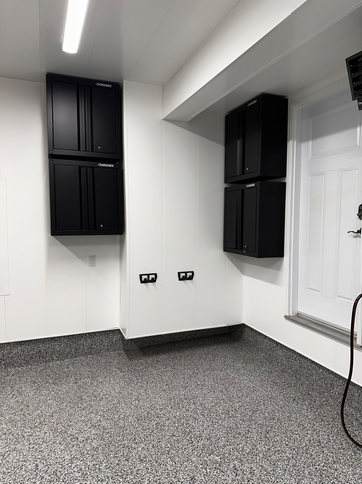 Martinet Ave - Garage Interior - Trusscore & Epoxy