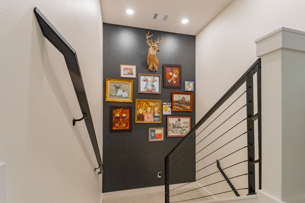 6302 Lynn Lane - Reit Above It All
