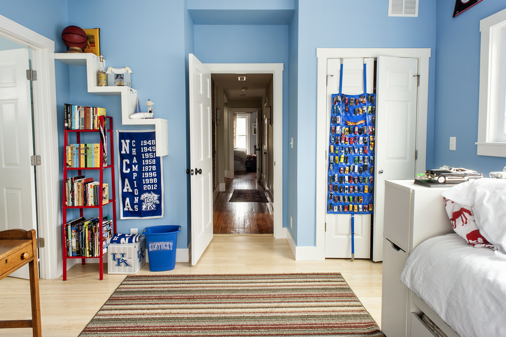 This is an example of a traditional kids' bedroom in Louisville with bamboo floors.