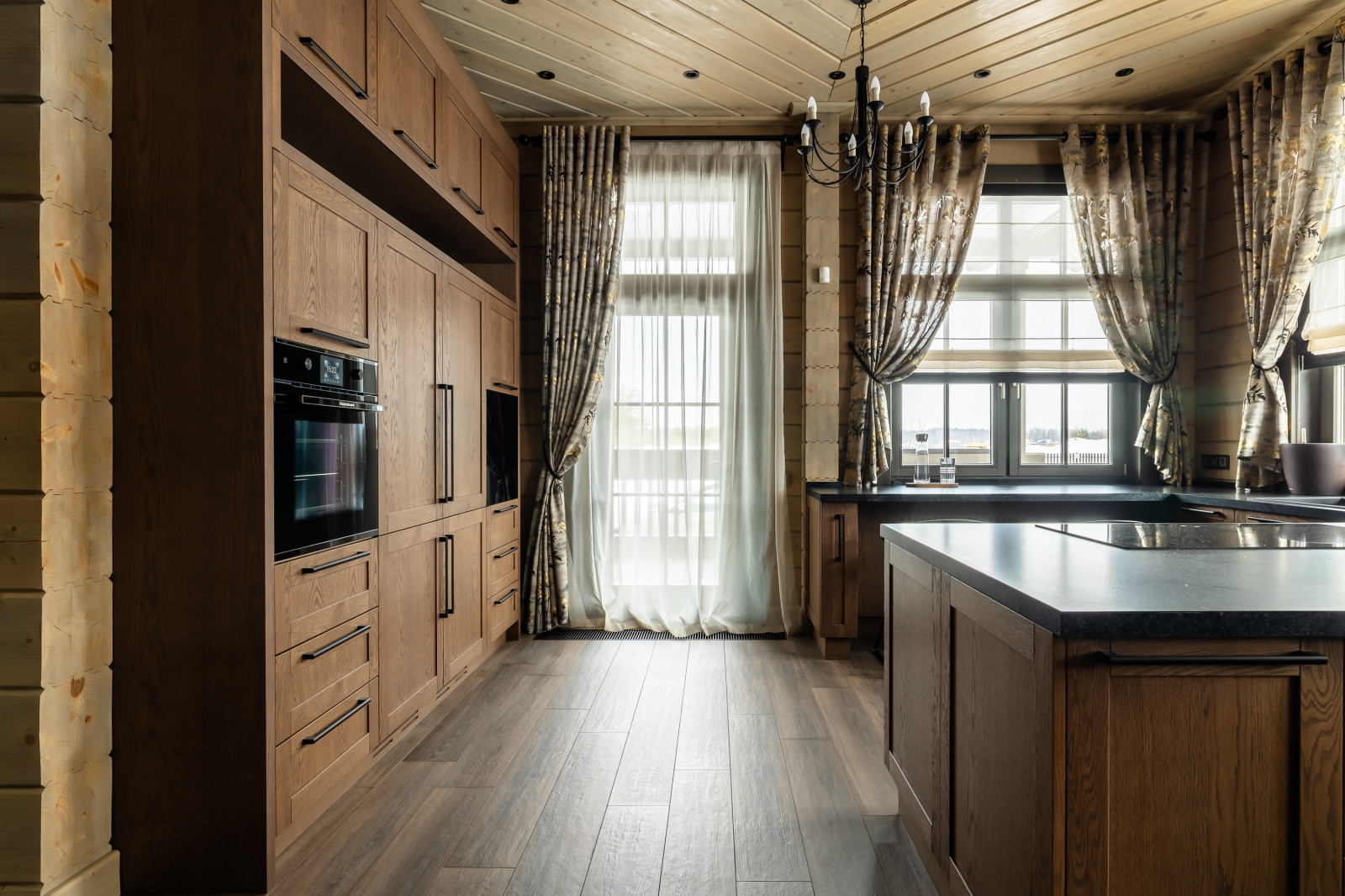 Кухня из массива дуба