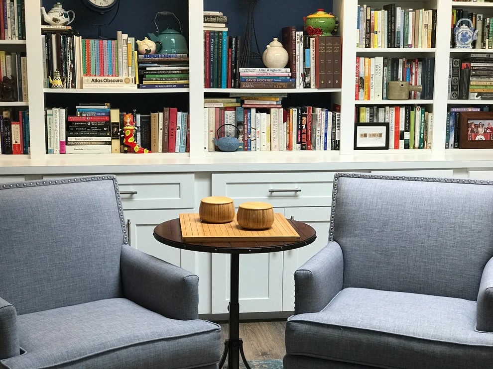 Transitional home design photo in Orange County