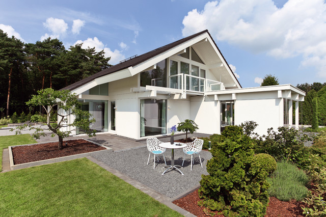 Villa mit Garten trendy-hus-og-facade