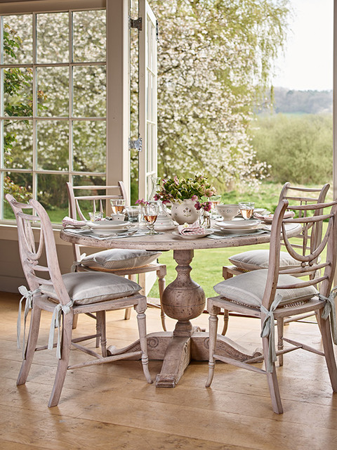 Spring Inspiration dining-room