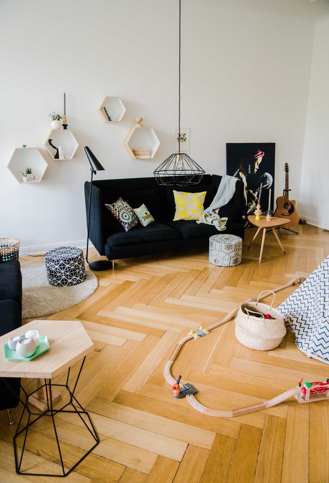 Eklektisches Wohnzimmer in Berlin