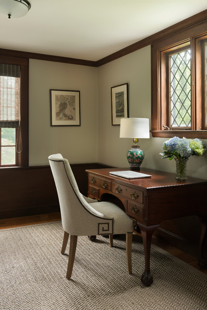 Transitional Cape traditional-home-office