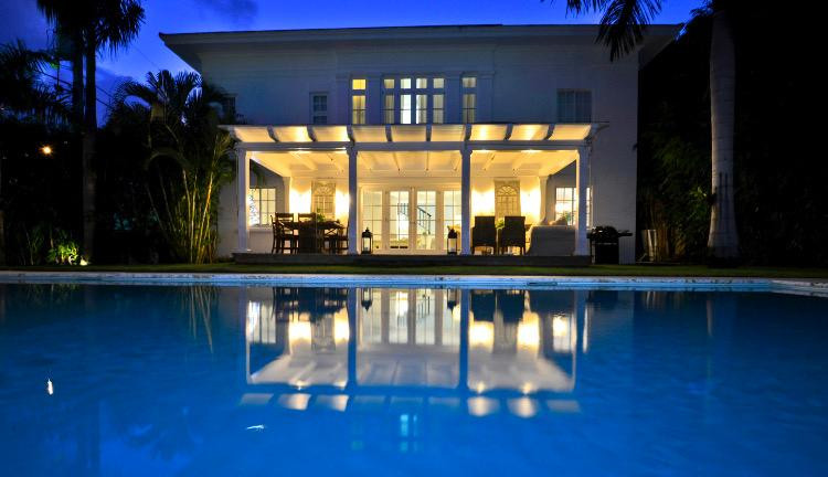 Elegant pool photo in Other