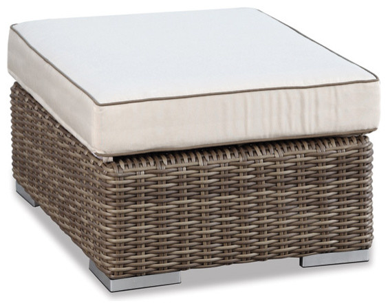 Wicker Outdoor Ottoman w/ Cushion | Hampton Collection