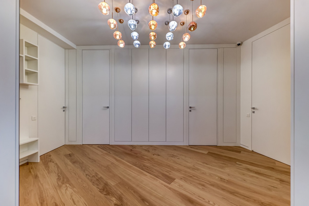 Дизайн интерьера холла в современном стиле ЖК Стокгольм