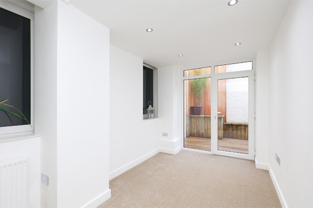 Private Residence - Sky View, Ecclesall, Sheffield modern-bedroom