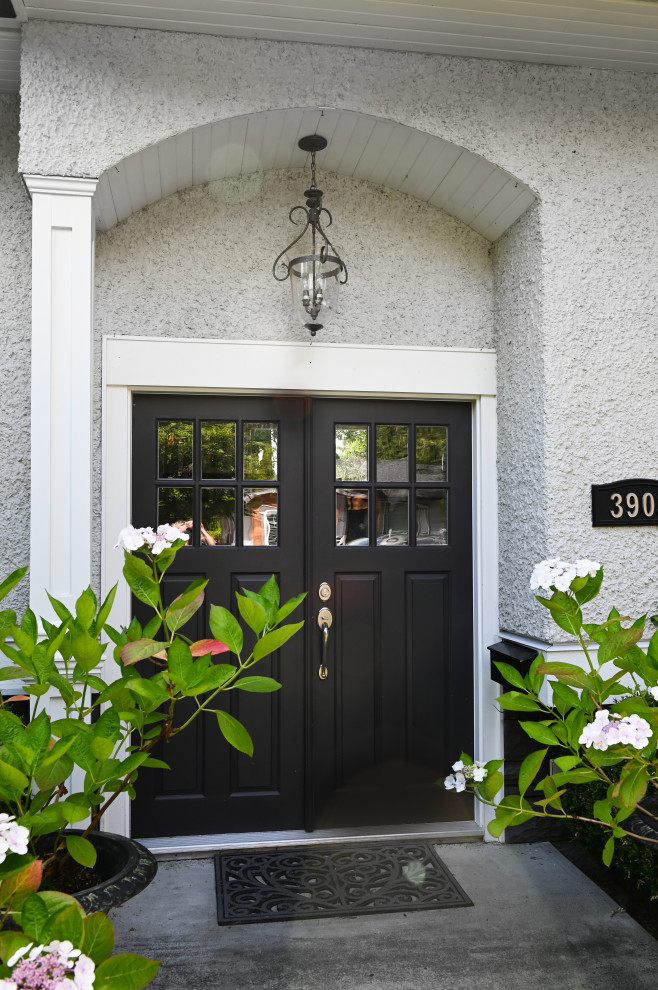Inspiration for a transitional home design remodel in Vancouver