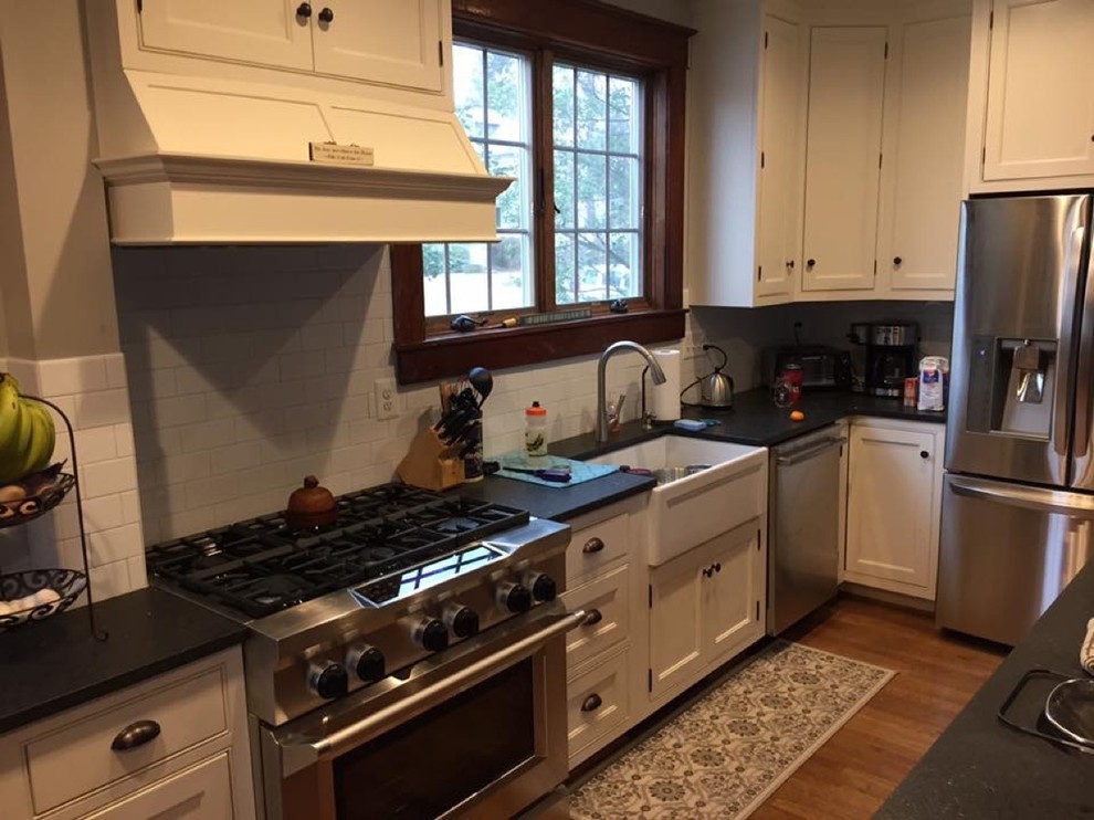 Mountain style kitchen photo in Baltimore