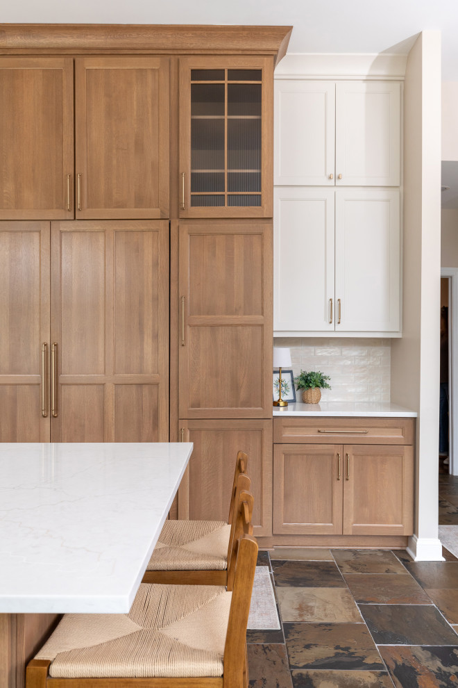 Inspiration for a country home design remodel in Raleigh