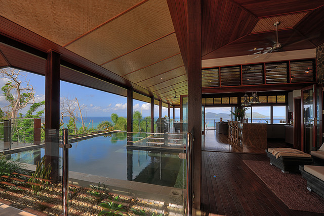 Lugger Bay House resort-pools-and-hot-tubs