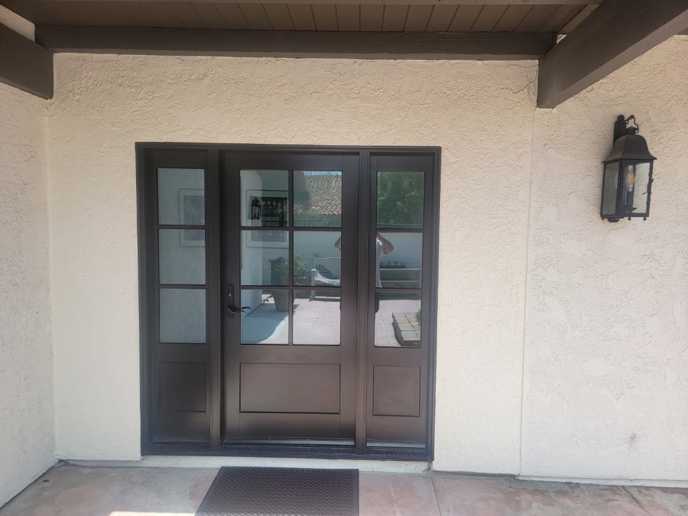 Vaulted ceiling skylights, folding door front doors