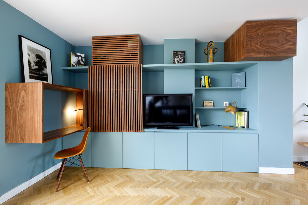 Design ideas for a contemporary home design in Paris.