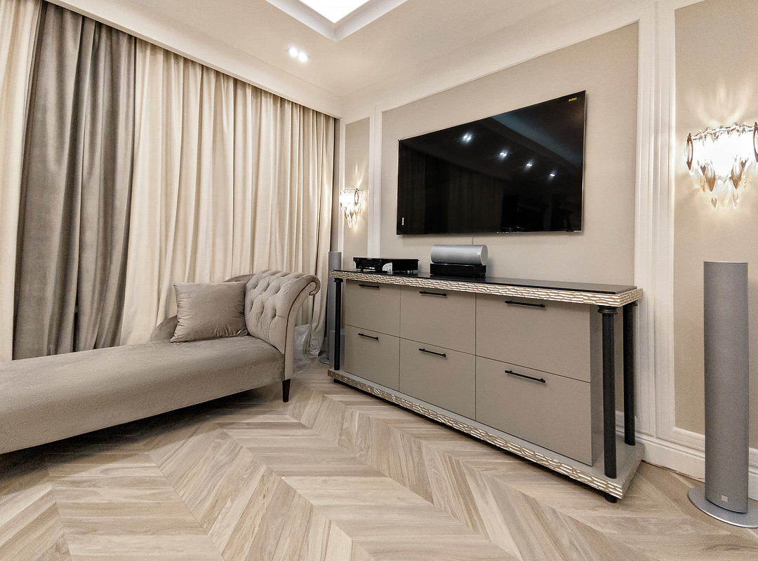 "ул. Академика Пилюгина"