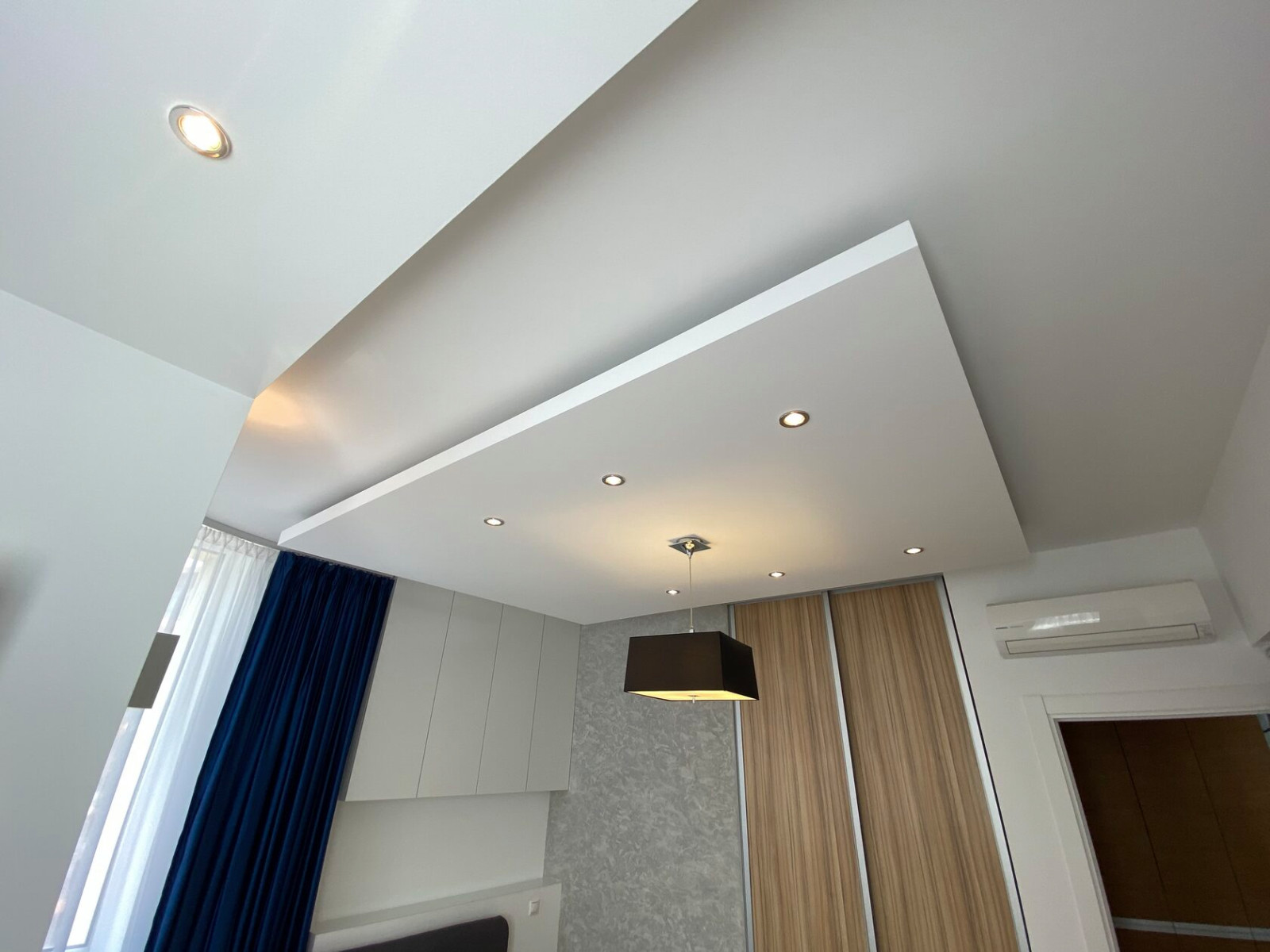 ЖК Триколор