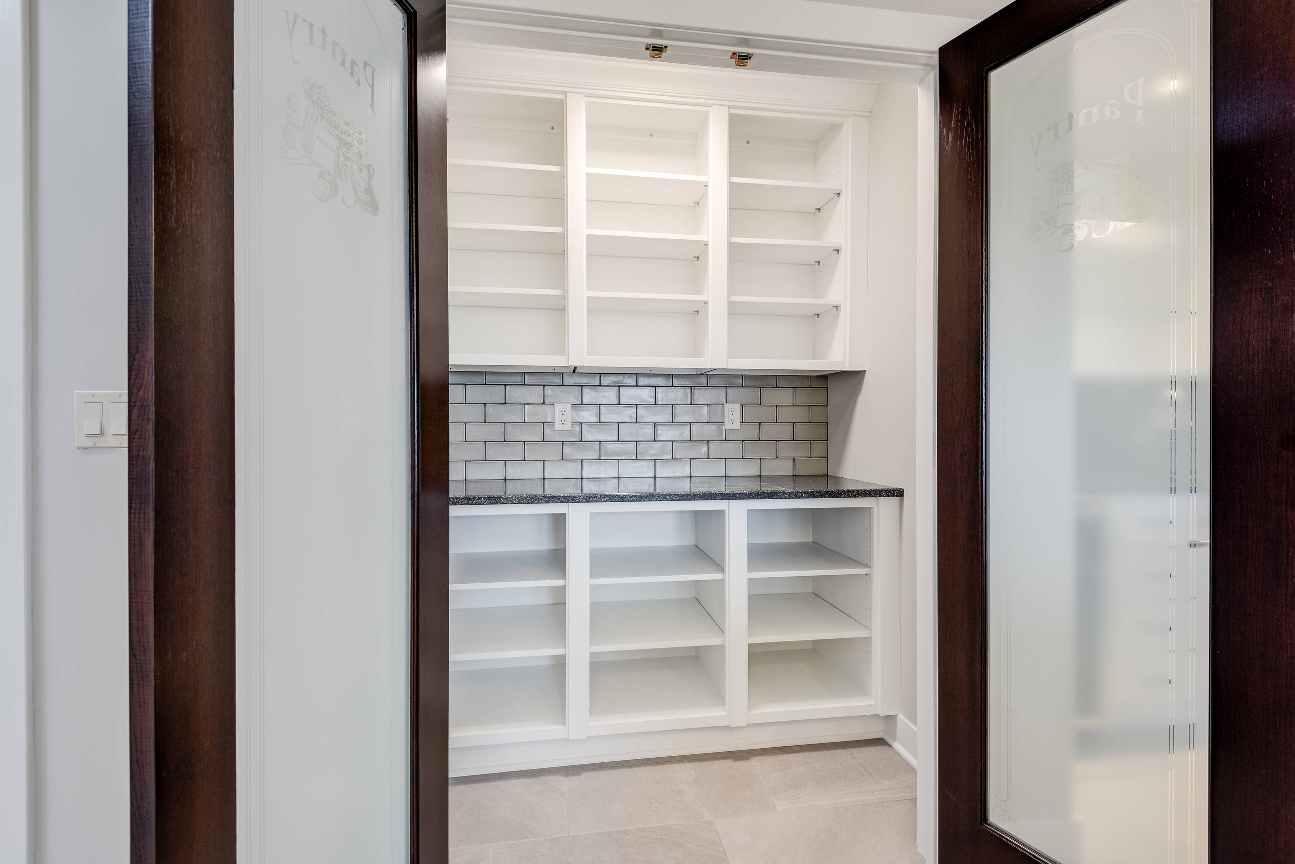 Transitional Modern Wetbar/Pantry Paxton