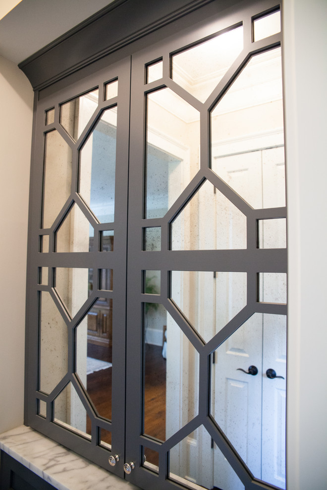 Transitional home design photo in Atlanta
